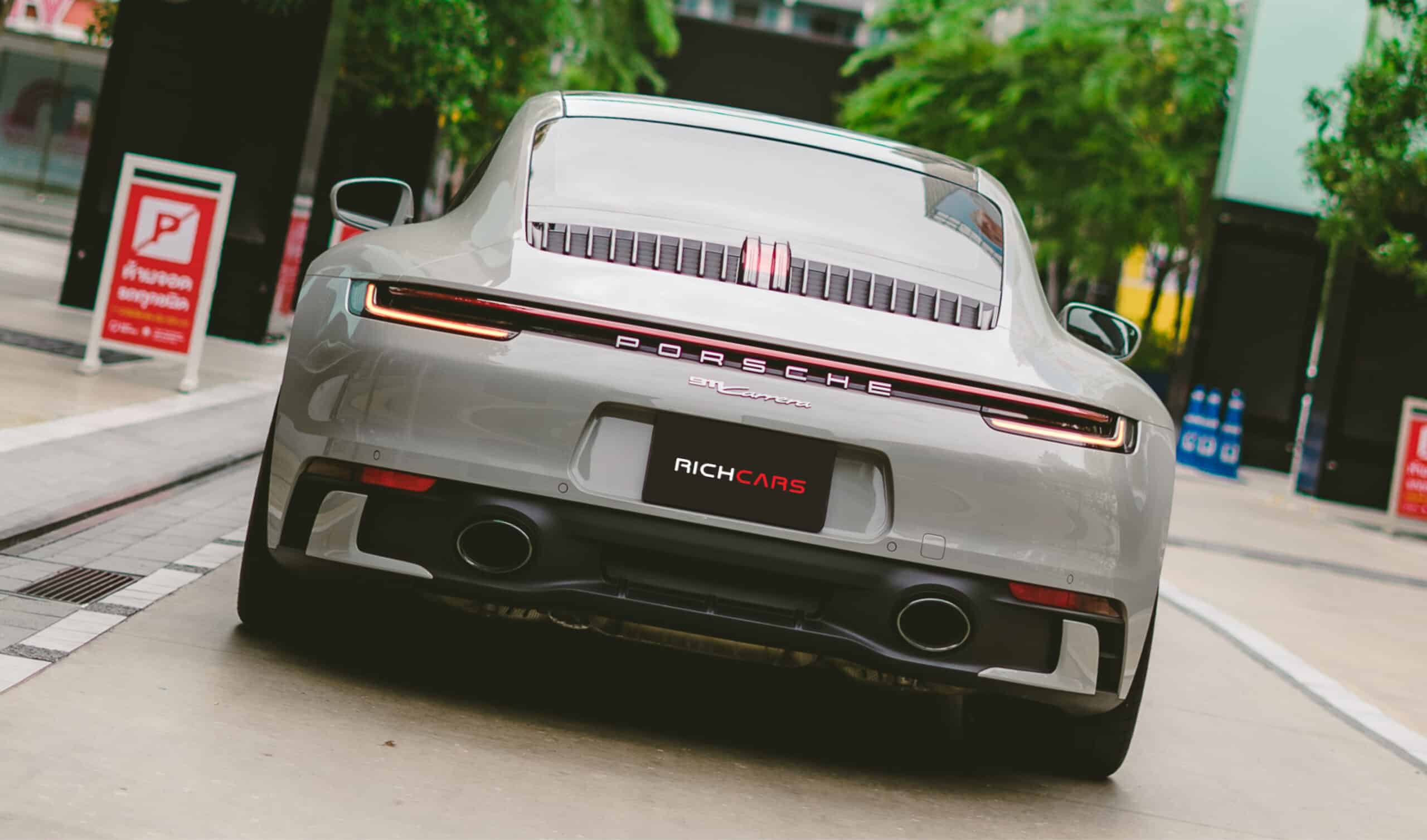 ปลอดภัยได้มากกว่า ด้วยการเลือกประกันภัยรถเช่าที่ดีที่สุด