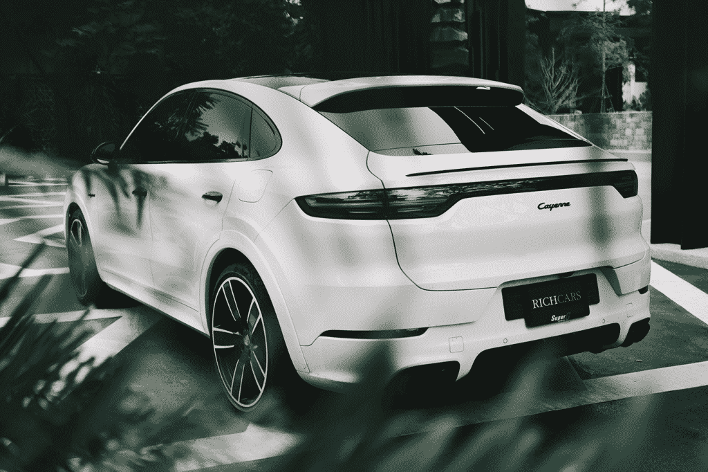 Cayenne Coupe-min