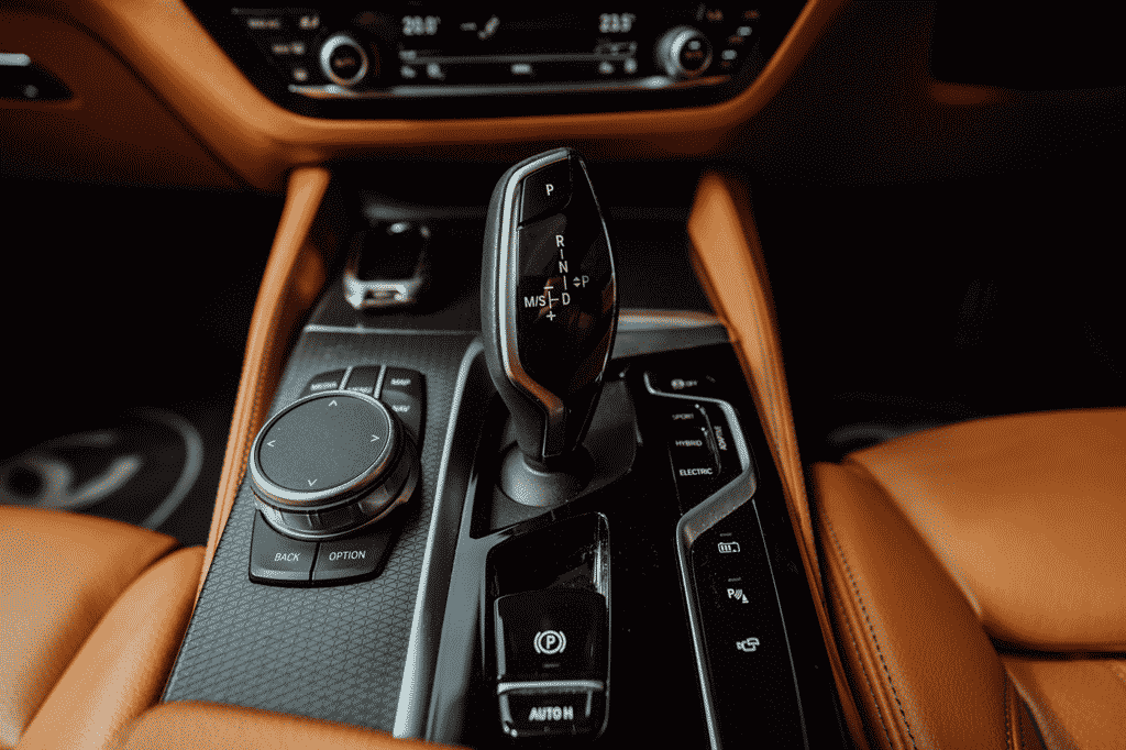เช่ารถหรู-เข่ารถสปอร์ต-เช่าซุปเปอร์คาร์-เช่ารถBMW 5 SERIES (10)