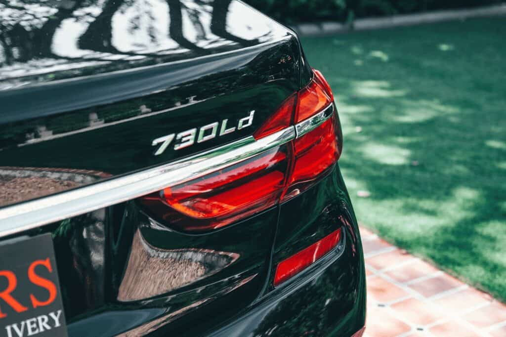 เช่ารถหรู-เข่ารถสปอร์ต-เช่าซุปเปอร์คาร์-เช่ารถBMW-7-series (8)