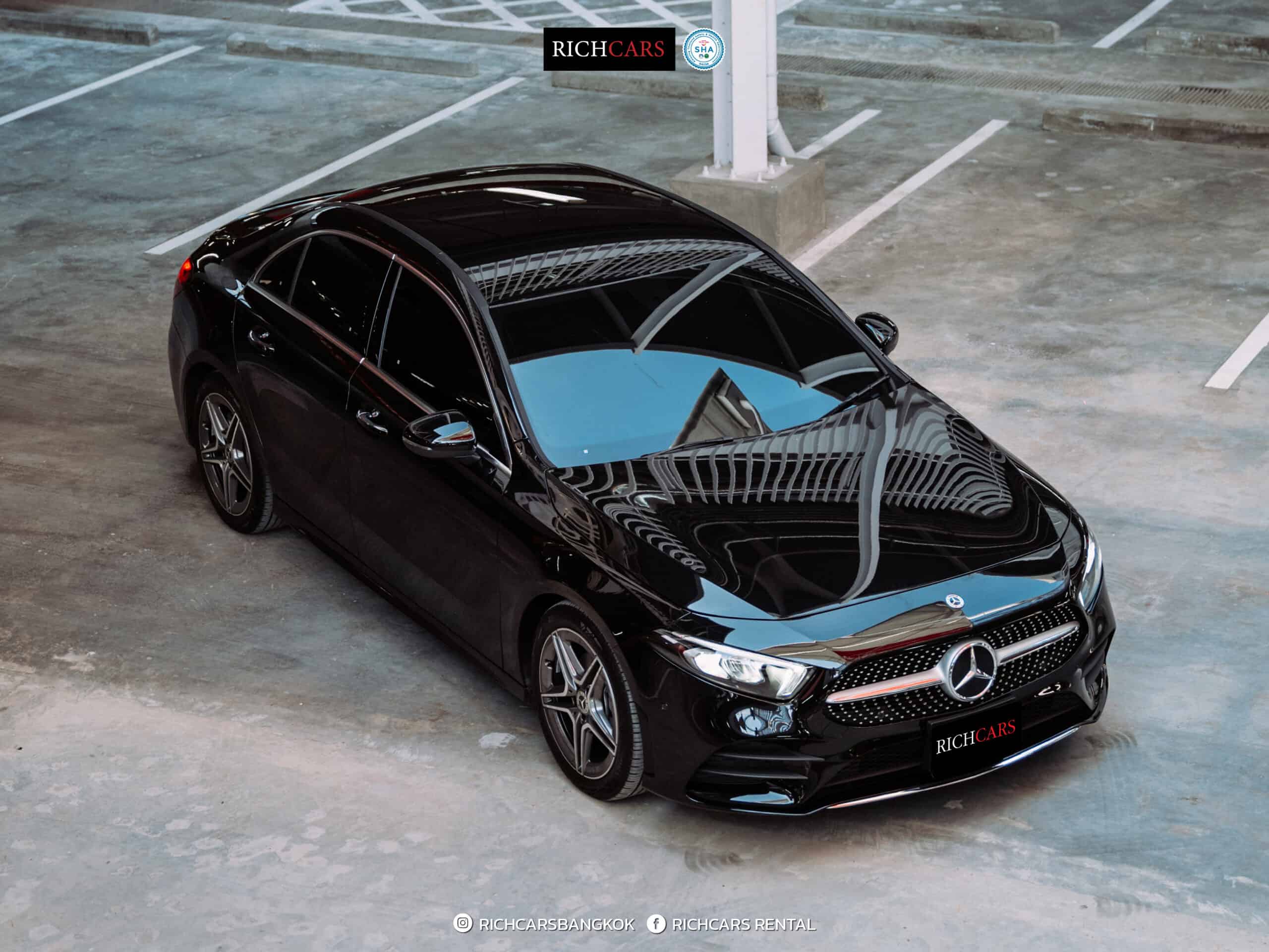 Mercedes-Benz A-Class เก๋งซีดานสุดพรีเมียม สปอร์ต เร้าใจ ขับสนุก Mercedes-Benz A-Class เก๋งซีดานสุดพรีเมียม สปอร์ต เร้าใจ ขับสนุก