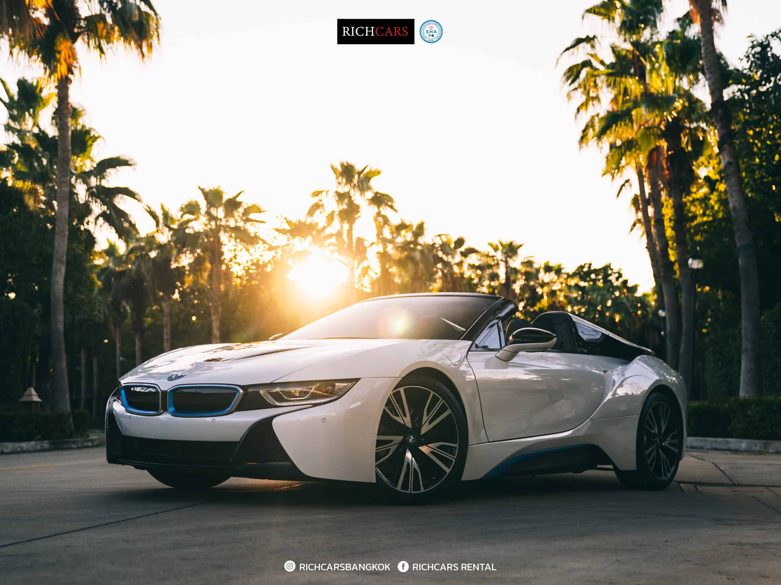 เช่ารถซุปเปอร์คาร์ เปิดประทุน BMW I8 ROADSTER เช่ารถซุปเปอร์คาร์ เปิดประทุน BMW I8 ROADSTER