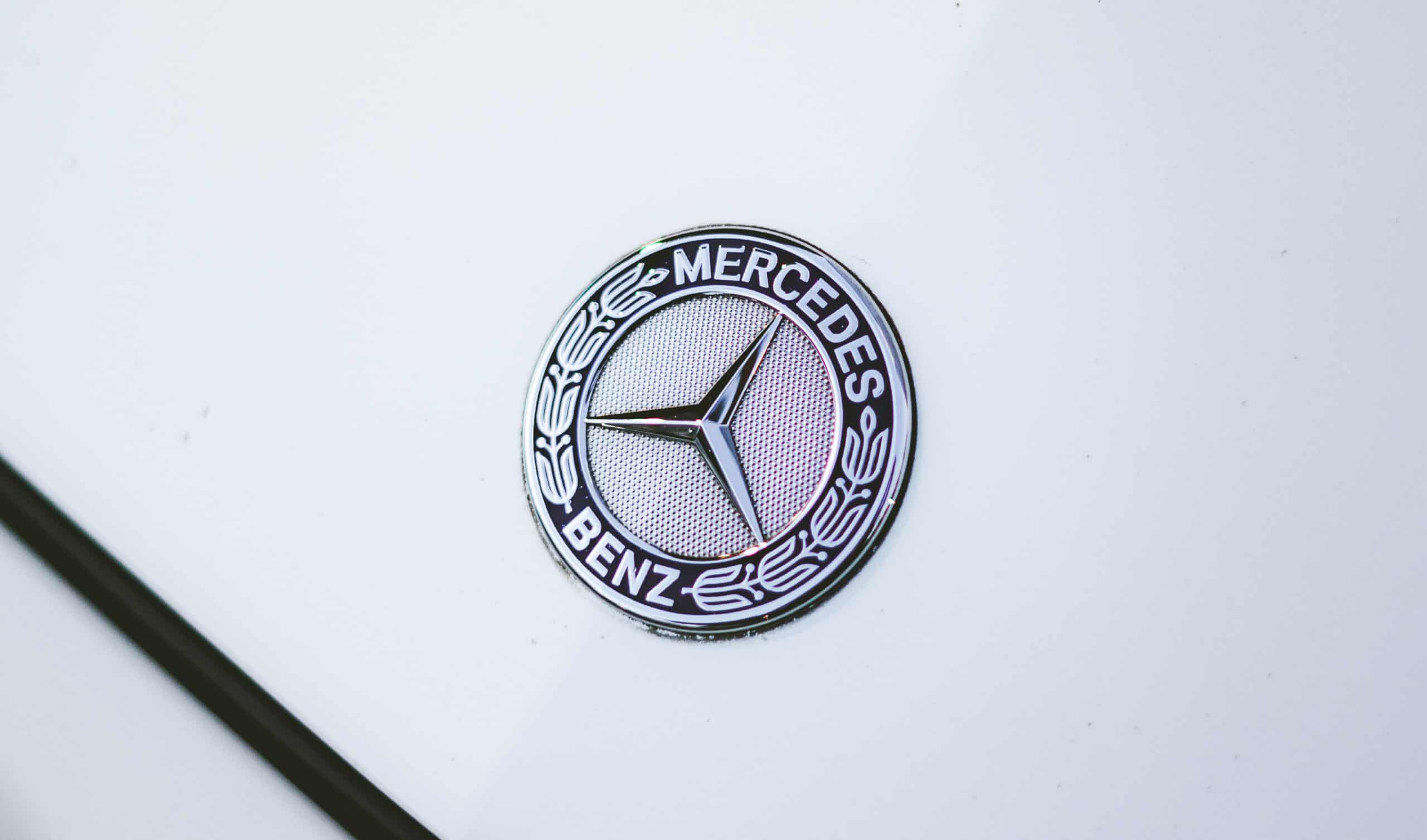 เช่ารถเบนซ์แบรนด์รถหรูที่ใคร ๆ ก็ยอมรับ เพียงแค่มีโลโก้ Mercedes-Benz