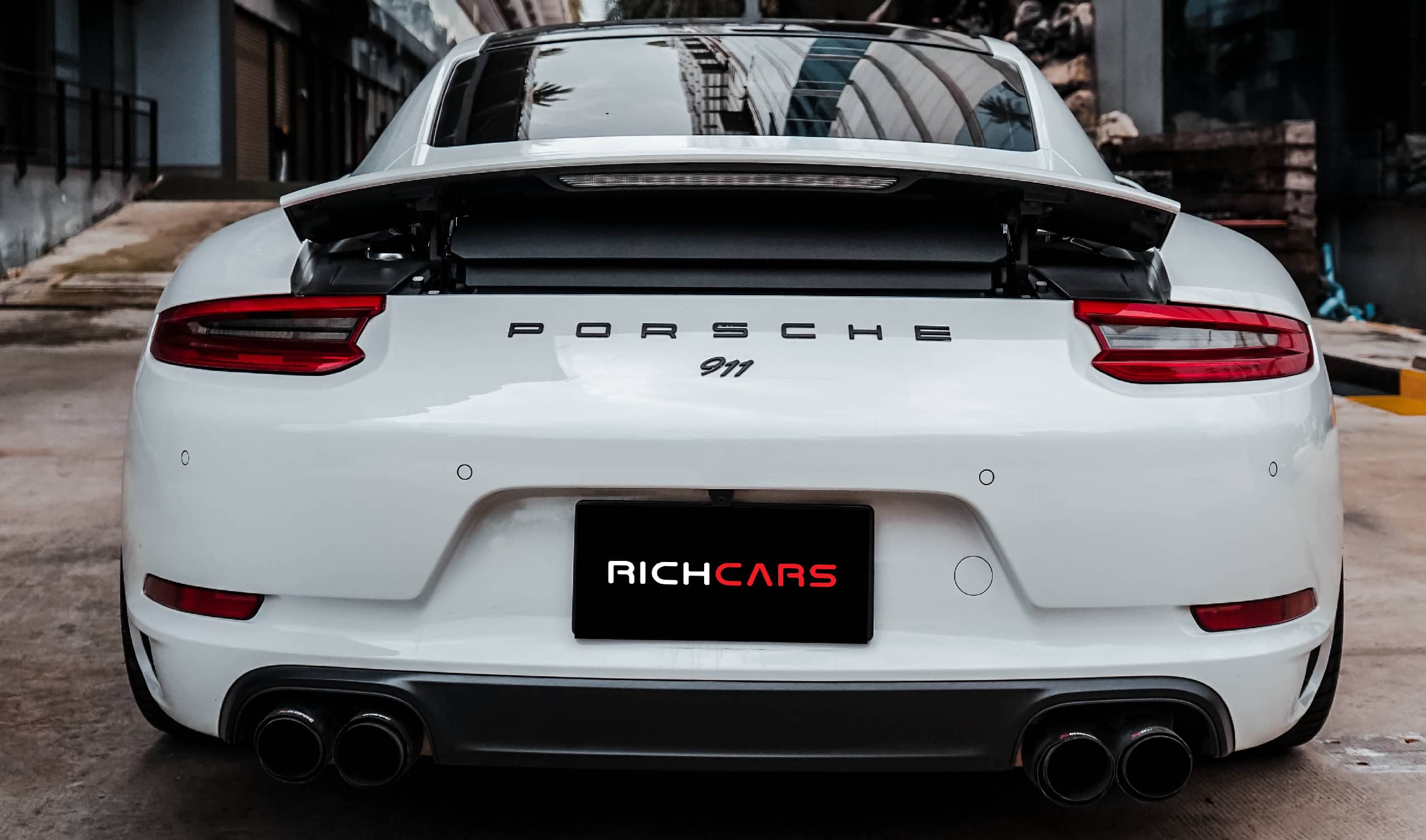 เลือกบริการ เช่ารถเปิดประทุน และรถหรูทุกรุ่นคุ้มกว่าที่ Richcars เลือกบริการ เช่ารถเปิดประทุน เช่ารถหรูรายวัน และรถหรูทุกรุ่นคุ้มกว่าที่ Richcars