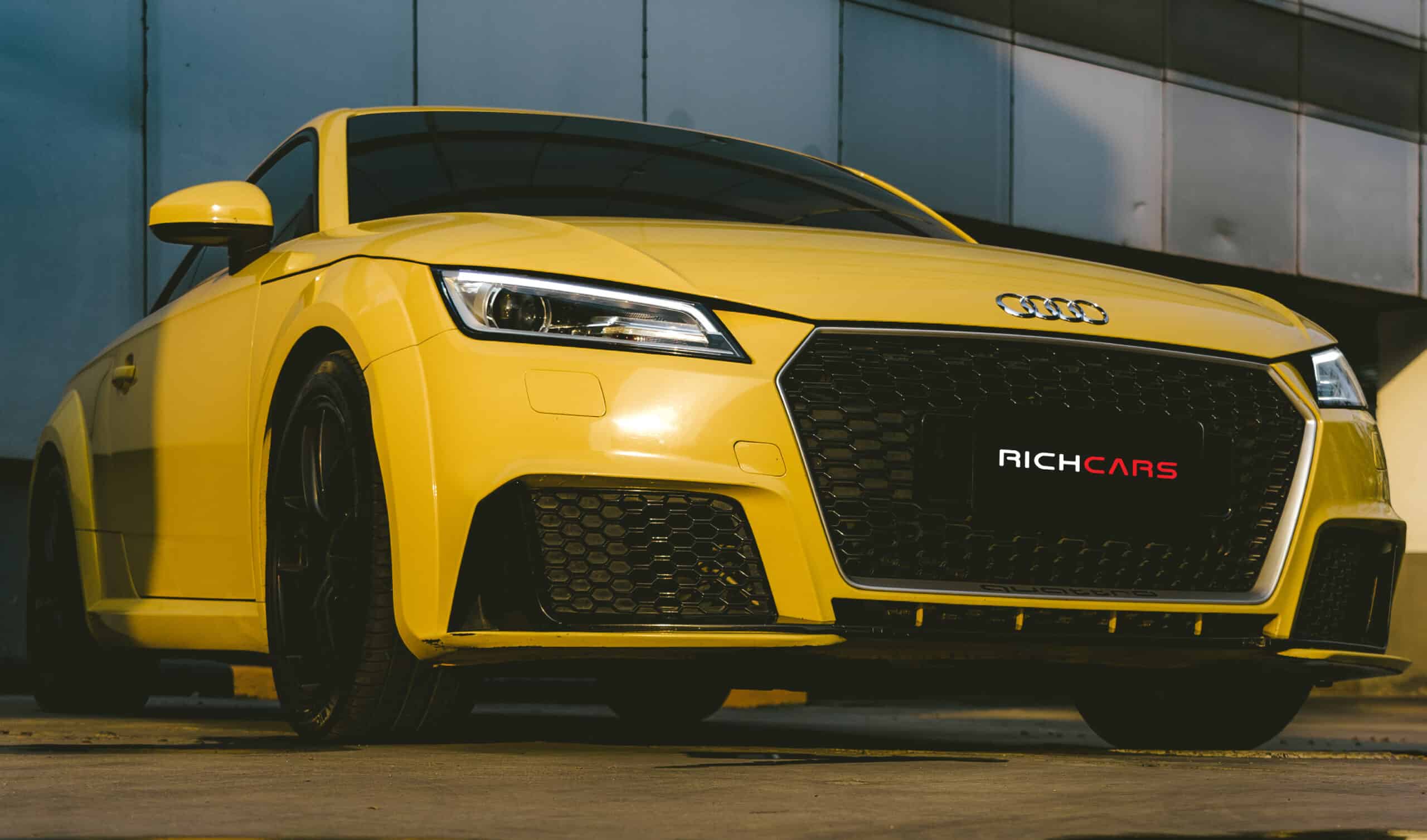 AUDI TT