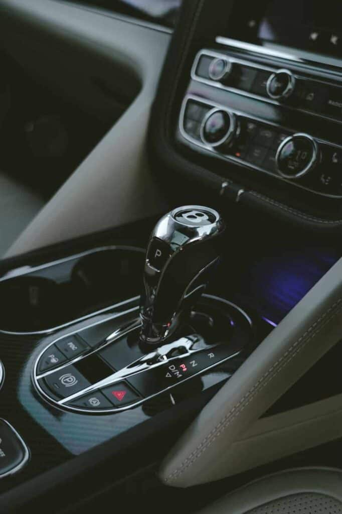 เช่ารถหรู-เข่ารถสปอร์ต-เช่าซุปเปอร์คาร์-เช่ารถbentley-bentayga-7