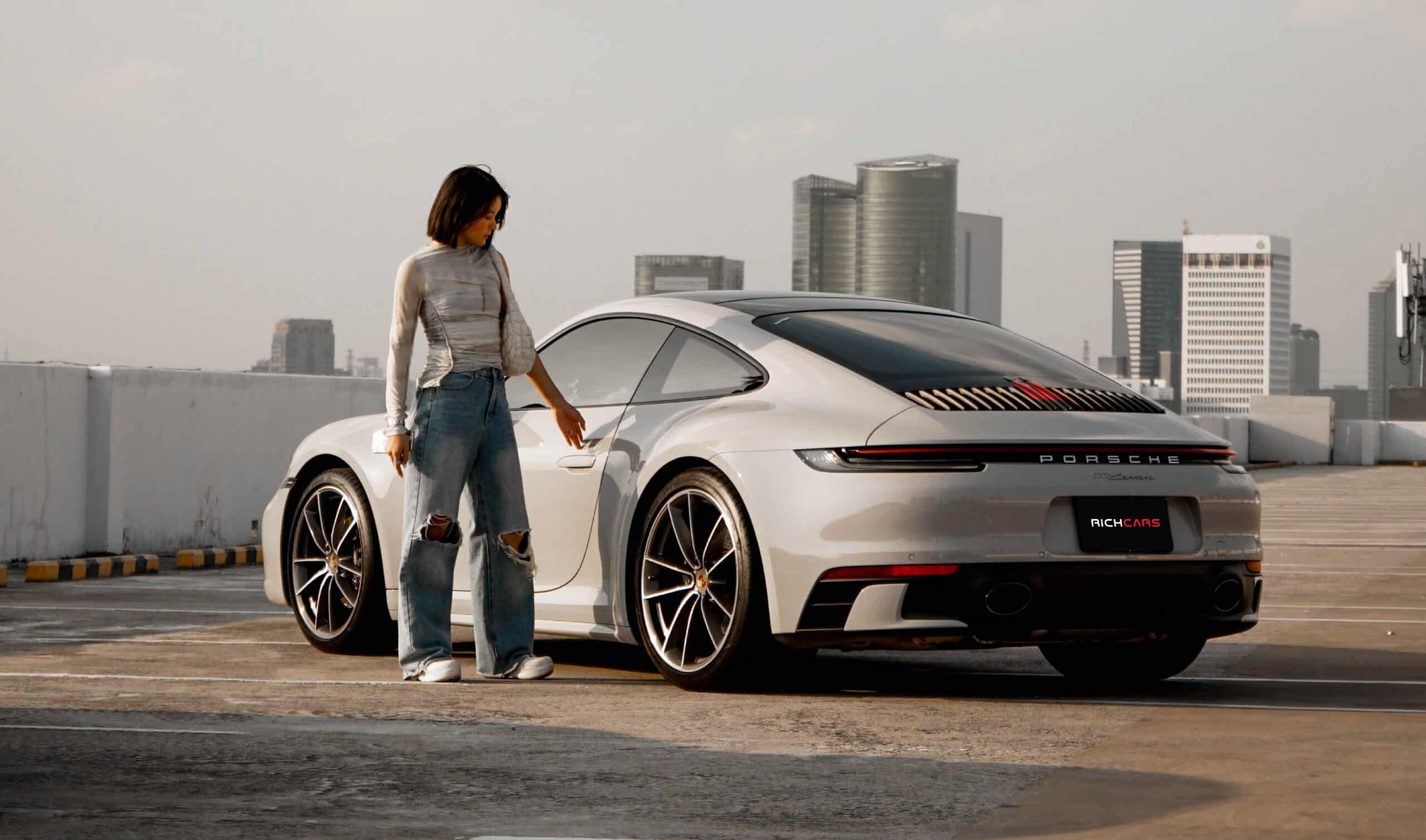 เช่ารถหรู Porche สุดยอดรถหรู ดูดีในทุกมิติ
