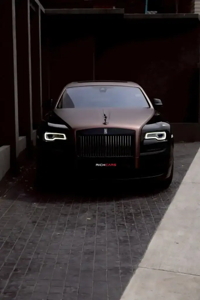 richcars-car-rental-rolls-royce-ghost-2-17