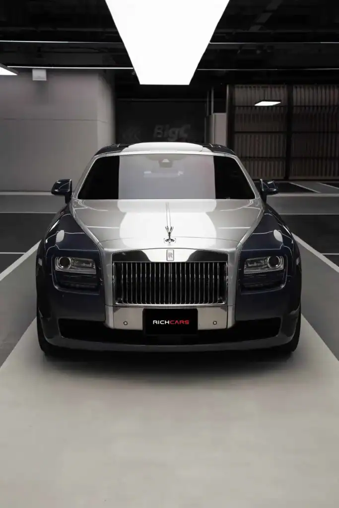 richcars-car-rental-rolls-royce-ghost-4